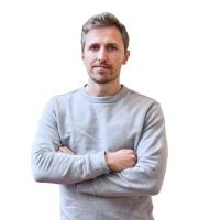 Dr Gille Kwinten anesthesiste et algologue pour le quartier opératoire la consultation et l infiltration a la clinique saint-jean a bruxelles 